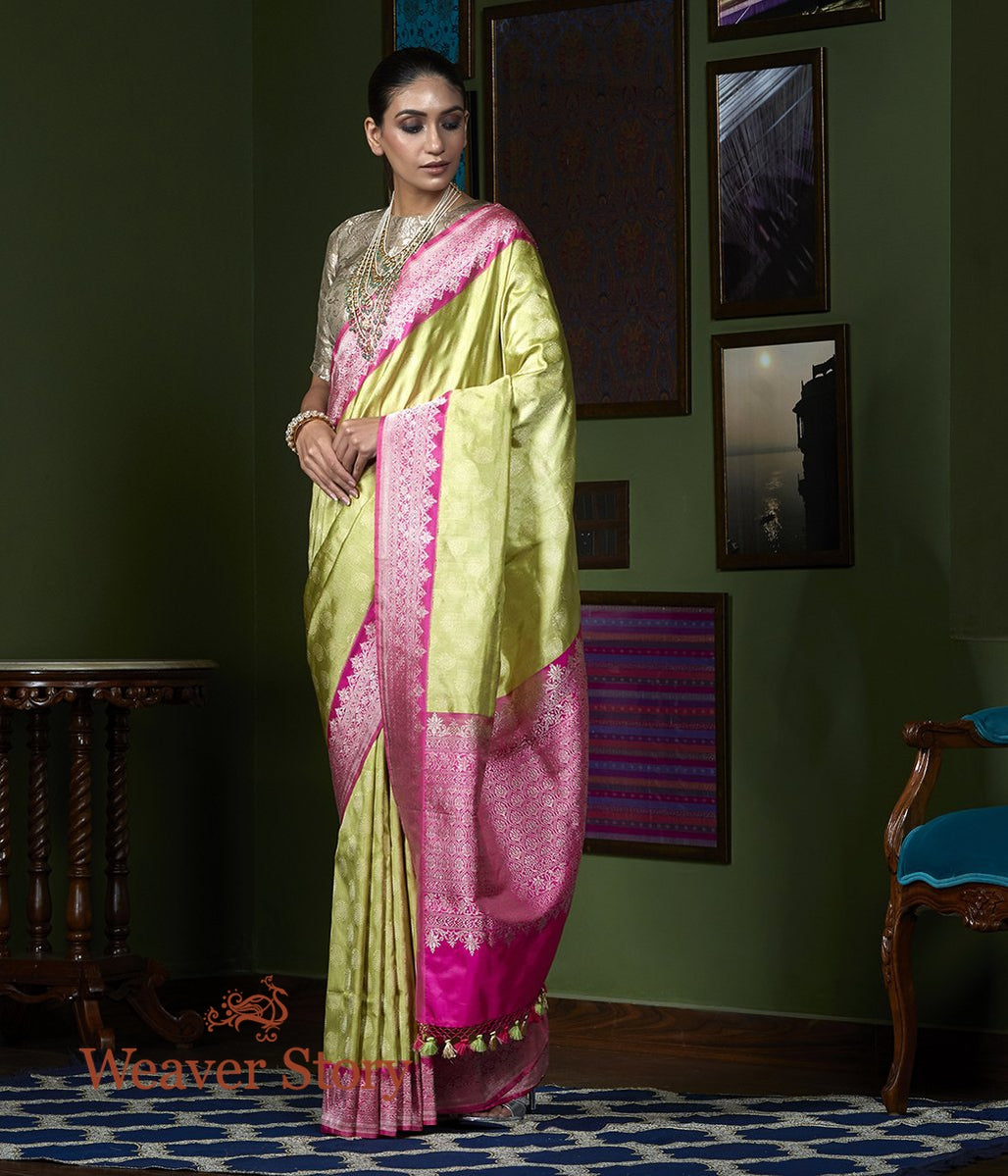 Handwoven_Green_Tissue_Silk_Saree_with_Pink_Border_WeaverStory_02