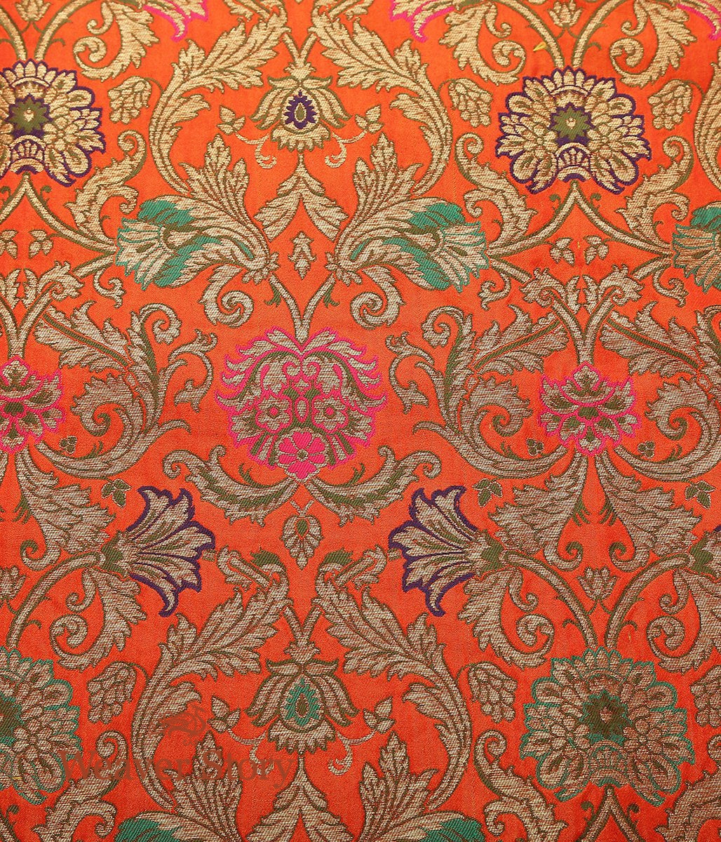 Handloom_Red_Meenakari_Kimkhab_Fabric_WeaverStory_02