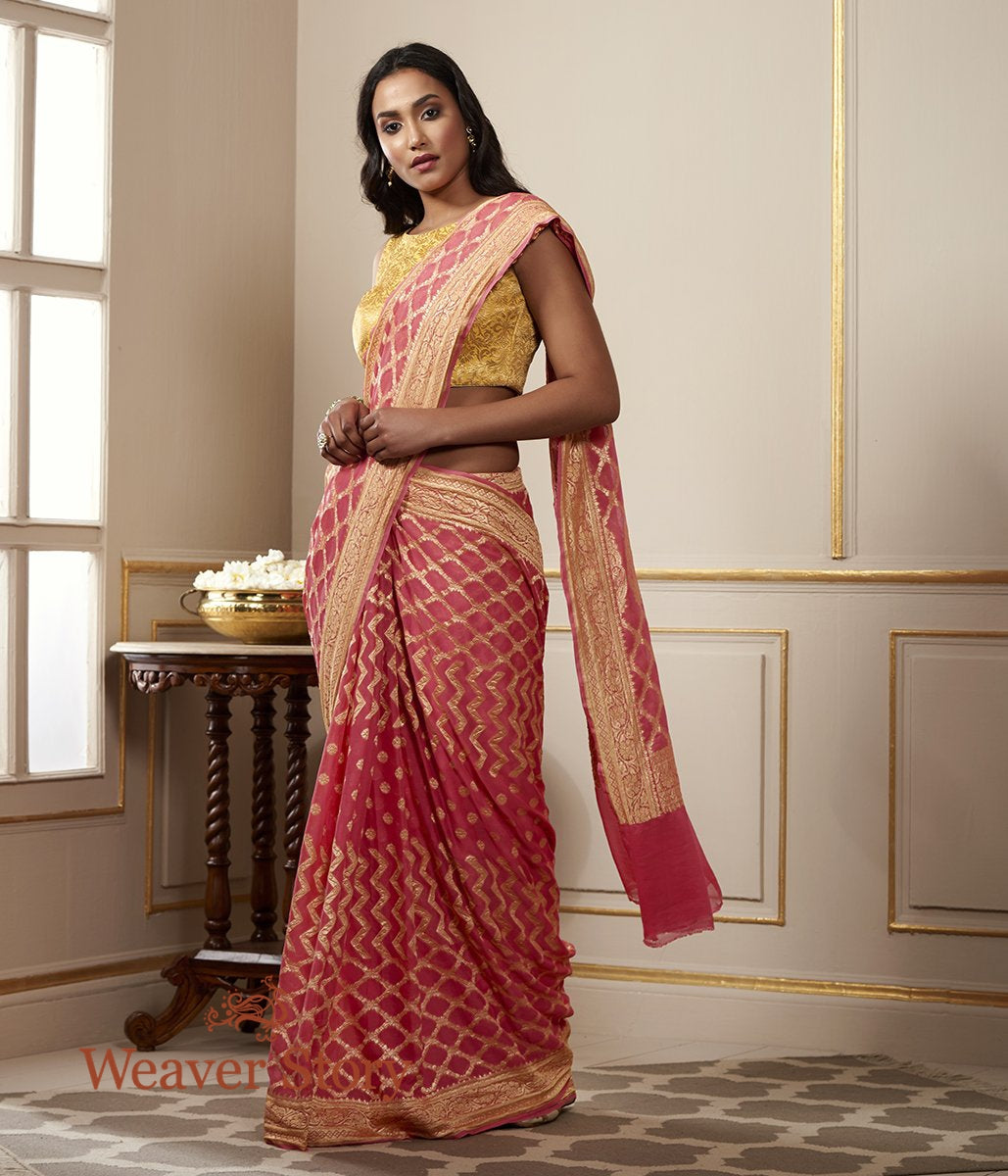 Handloom_Coral_Pink_Banarasi_Georgette_Saree_WeaverStory_02