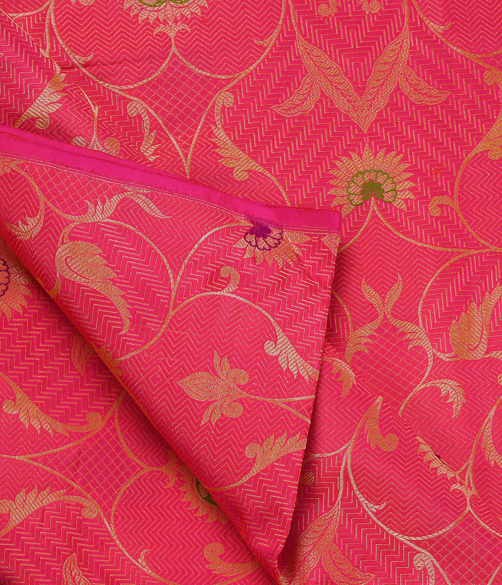Handloom_Pink_Kimkhab_Fabric_with_Kadhwa_Meenakari_Jaal_WeaverStory_02
