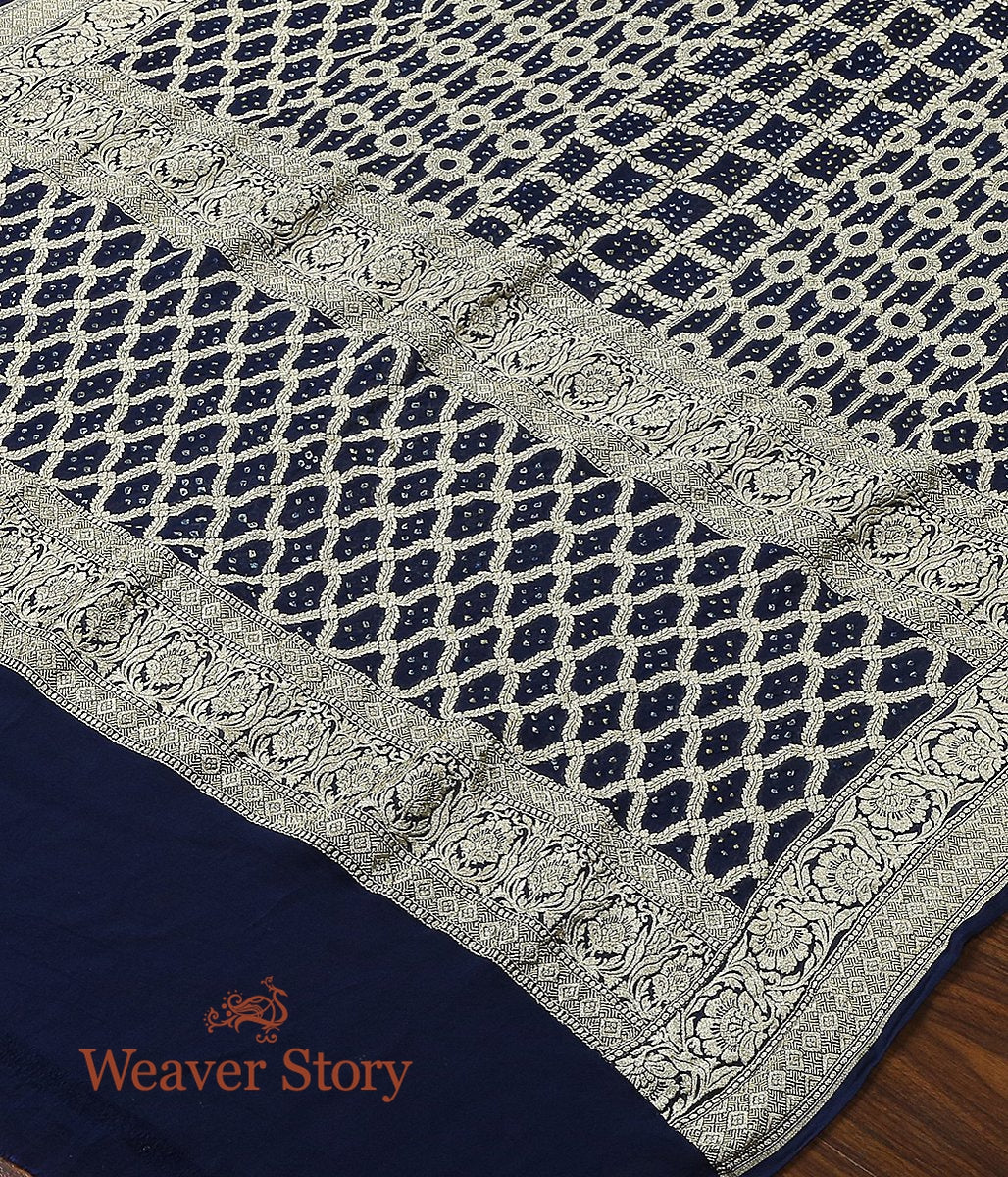 Handloom_Banarasi_Bandhani_Georgette_Dupatta_in_Blue_WeaverStory_02