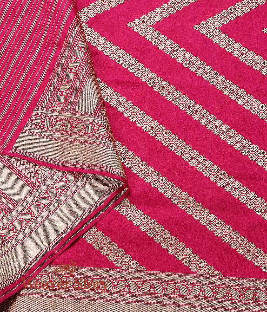 Handloom_Pink_Aada_Jangla_Dupatta_WeaverStory_02