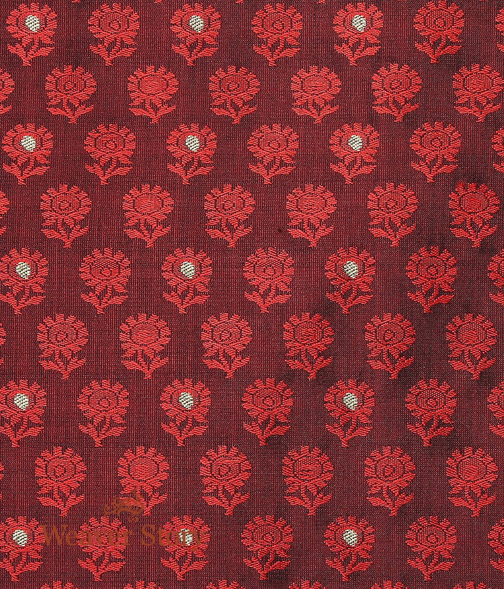 Handloom_Tanchoi_Zari_Booti_Fabric_WeaverStory_02
