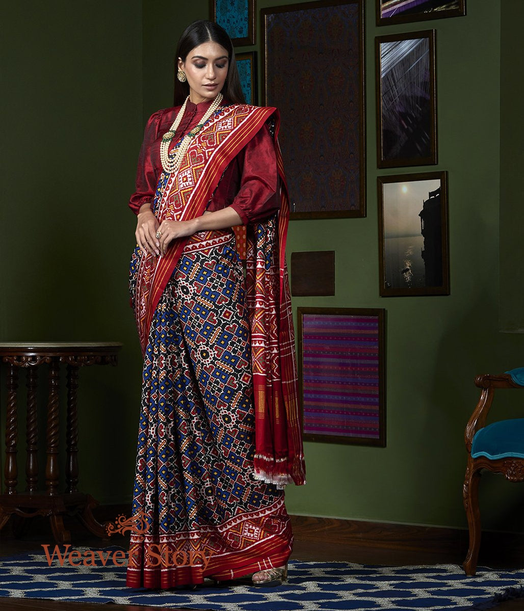 Handwoven_Indigo_Blue_Patan_Patola_Saree_WeaverStory_02