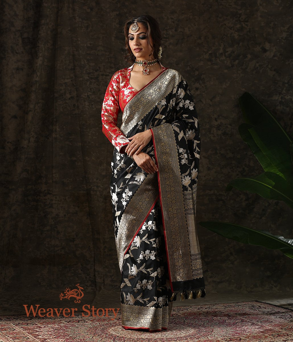 Handloom_Black_Sona_Rupa_Kadhwa_Jangla_Saree_WeaverStory_02