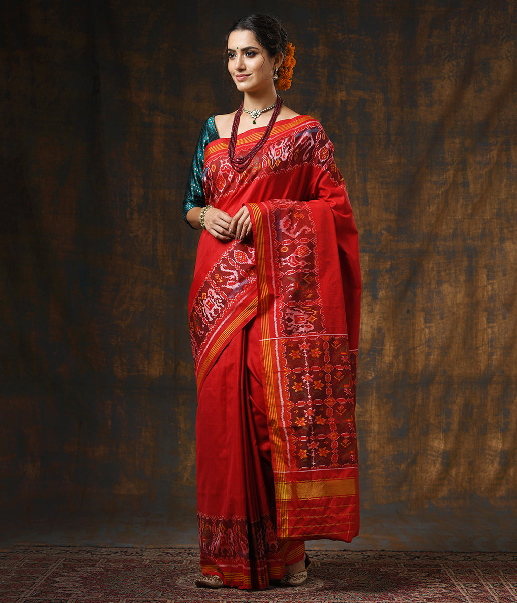 Handloom_Green_and_Red_Gujarat_Patola_Saree_with_Elephants_WeaverStory_02