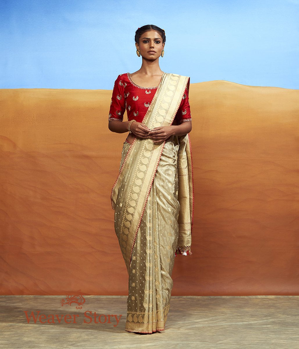 Handloom_Beige_Banarasi_Saree_with_Paisley_Border_WeaverStory_02