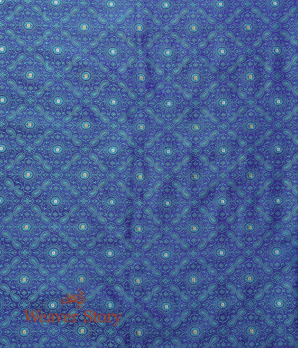 Handloom_Tanchoi_Zari_Booti_Than_Fabric_WeaverStory_02