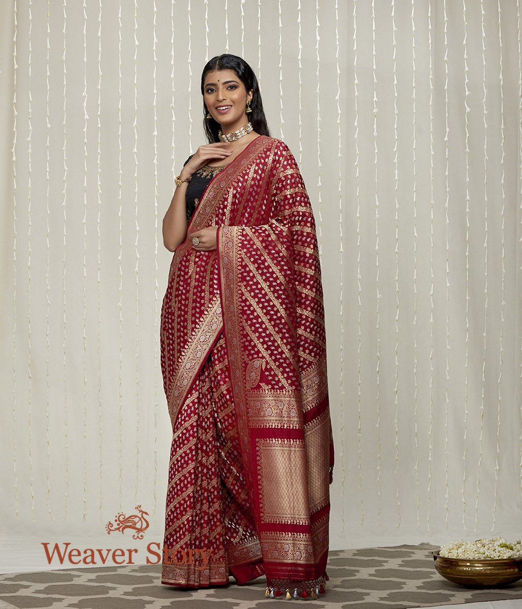 Handwoven_Maroon_Real_Zari_Banarasi_Jangla_WeaverStory_02