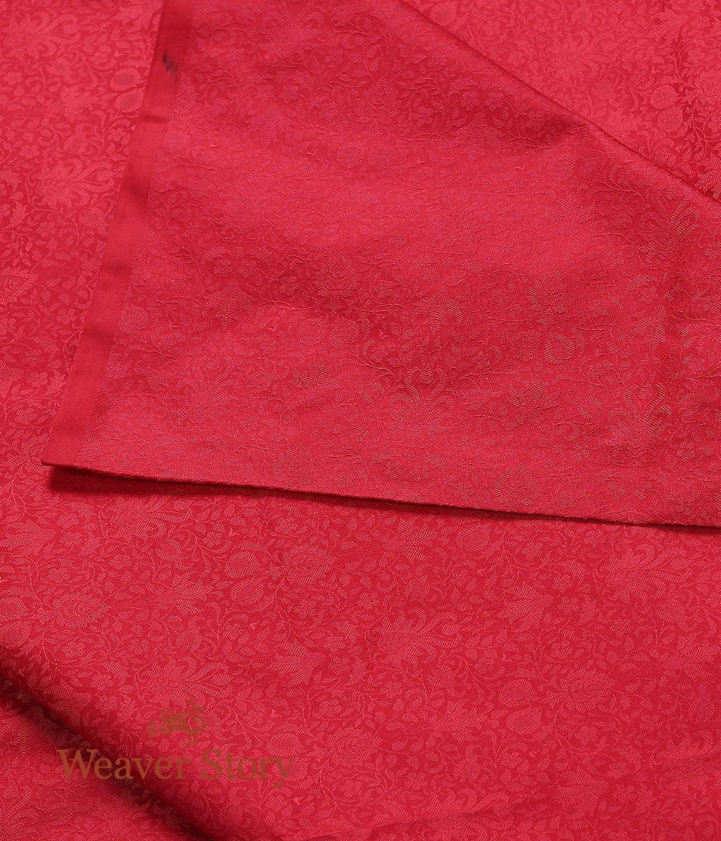 Handloom_Rani_Pink_Self_Tanchoi_Fabric_WeaverStory_02