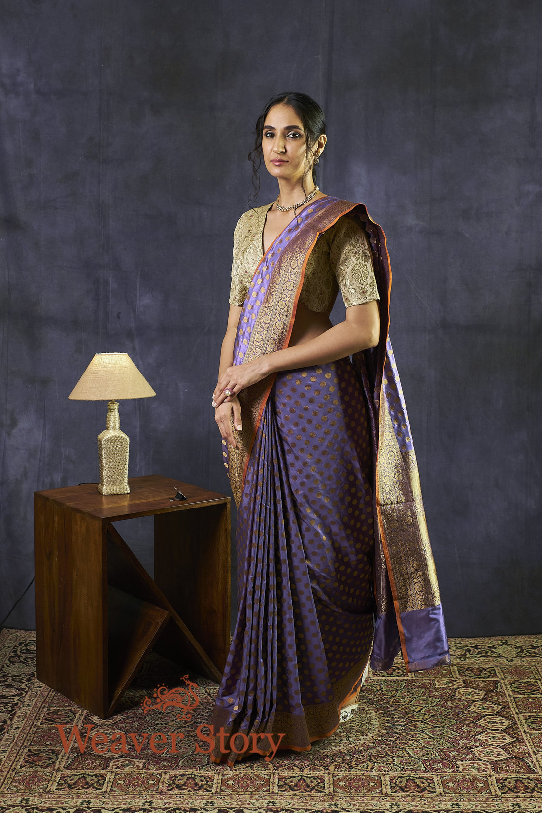 Handwoven_Purple_Saree_with_Circle_Boota_and_Orange_Selvedge_WeaverStory_02