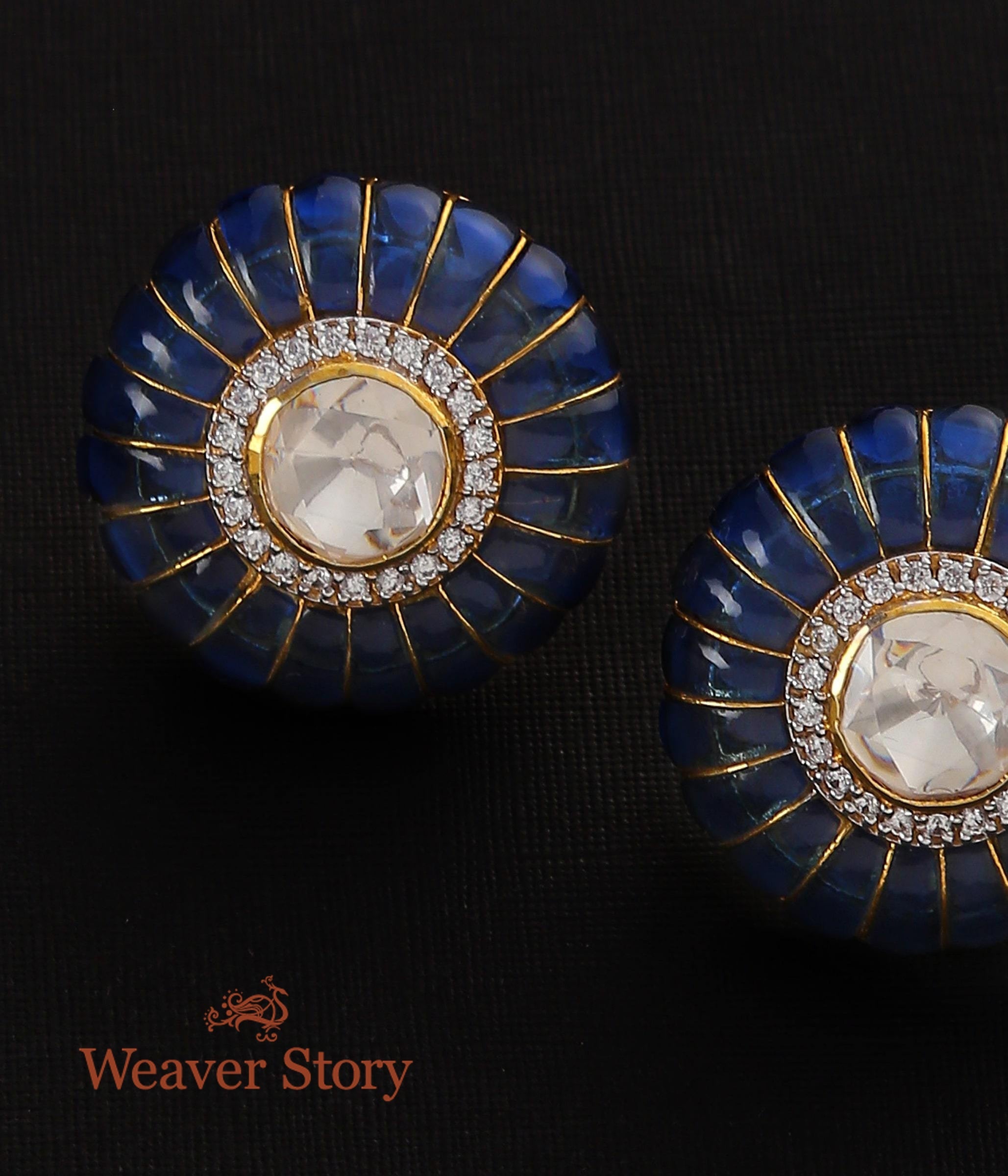 NeelKamal_Studds_with_Moissanite_Polki_Crafted_in_Pure_Silver_WeaverStory_03