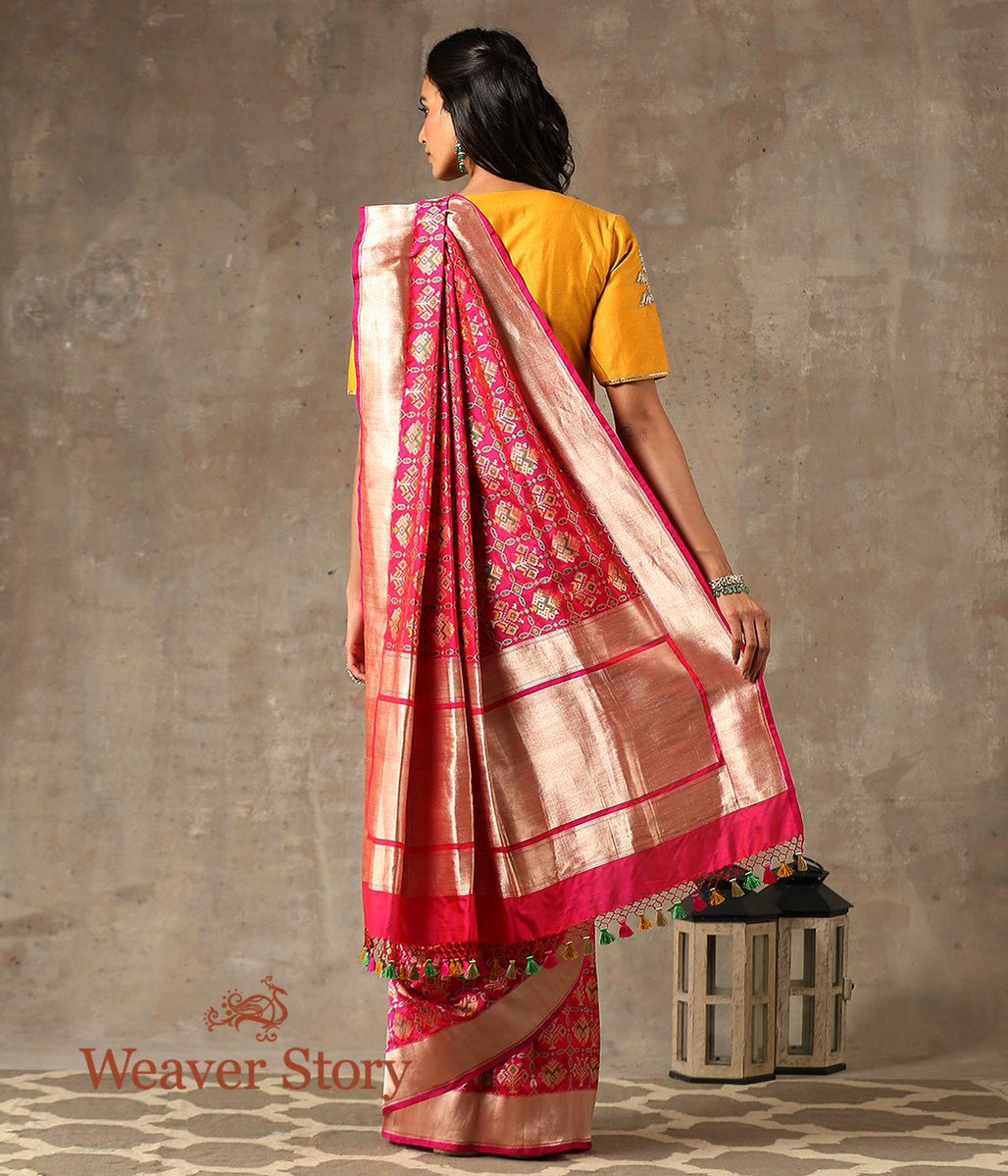 Handwoven_Pink_Meenakari_Patola_Saree_WeaverStory_03