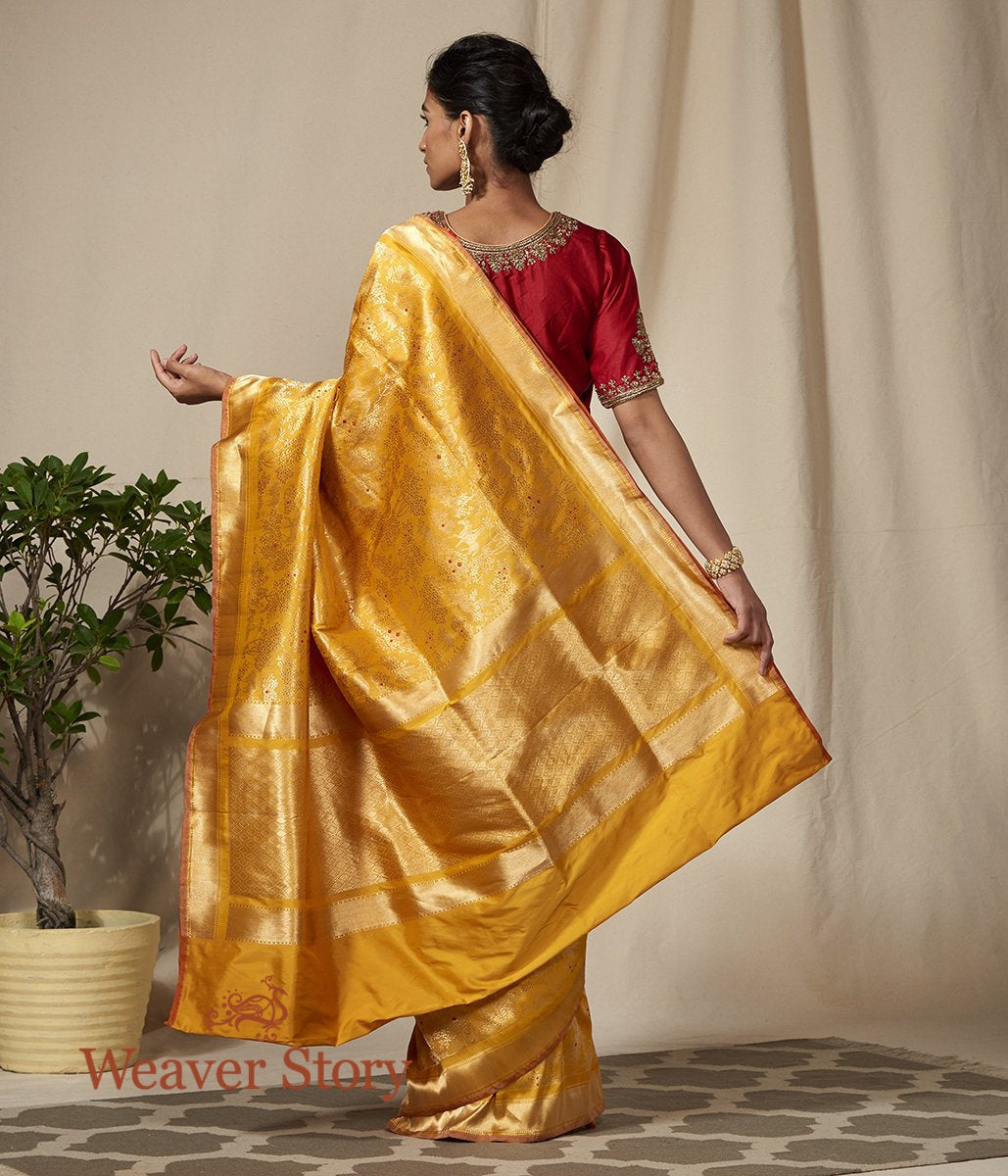 Handloom_Mustard_Kimkhab_Shikargah_Banarasi_Saree_WeaverStory_03