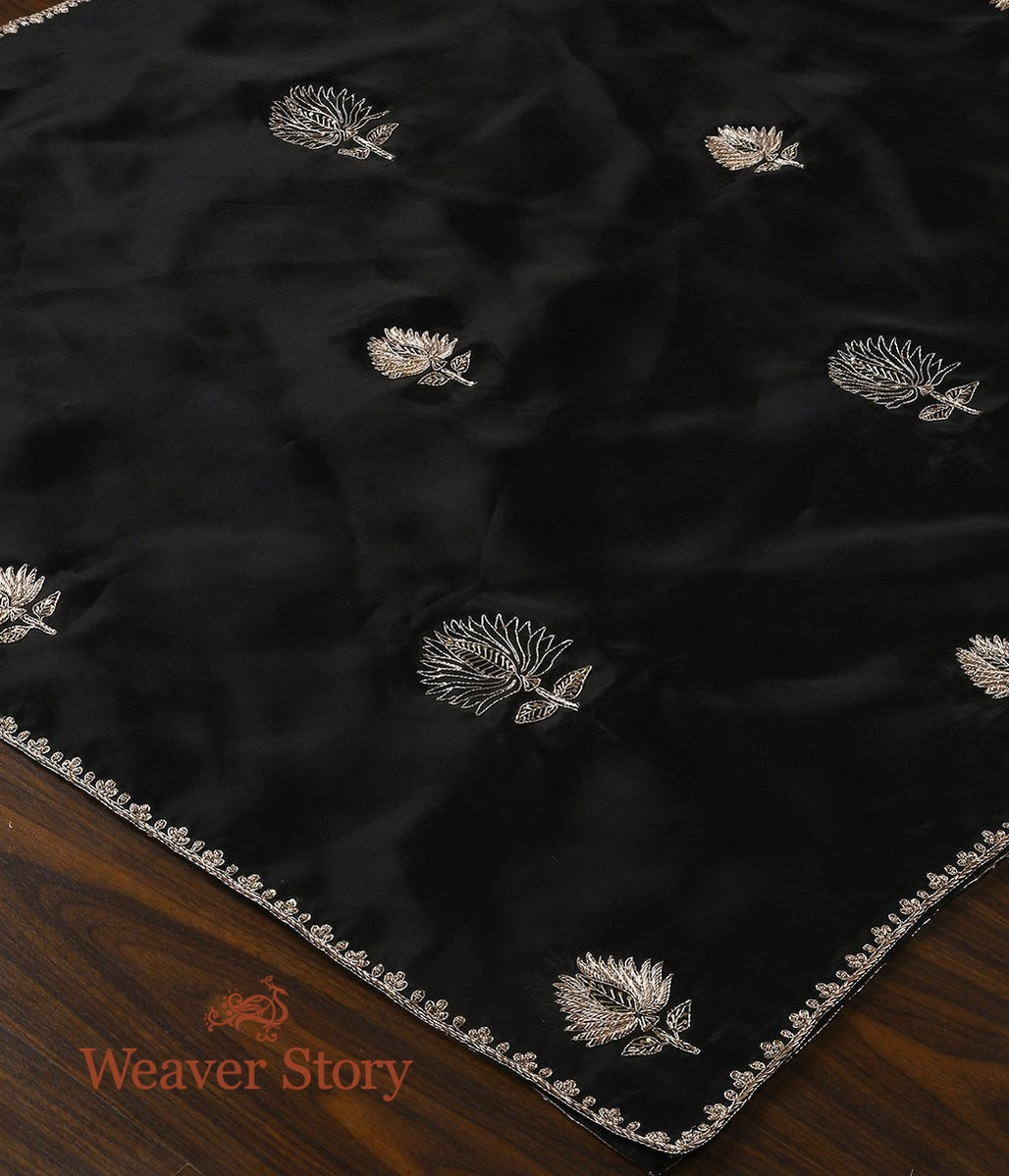 Black_Zardozi_Organza_Dupatta_with_Lotus_Motifs_WeaverStory_03