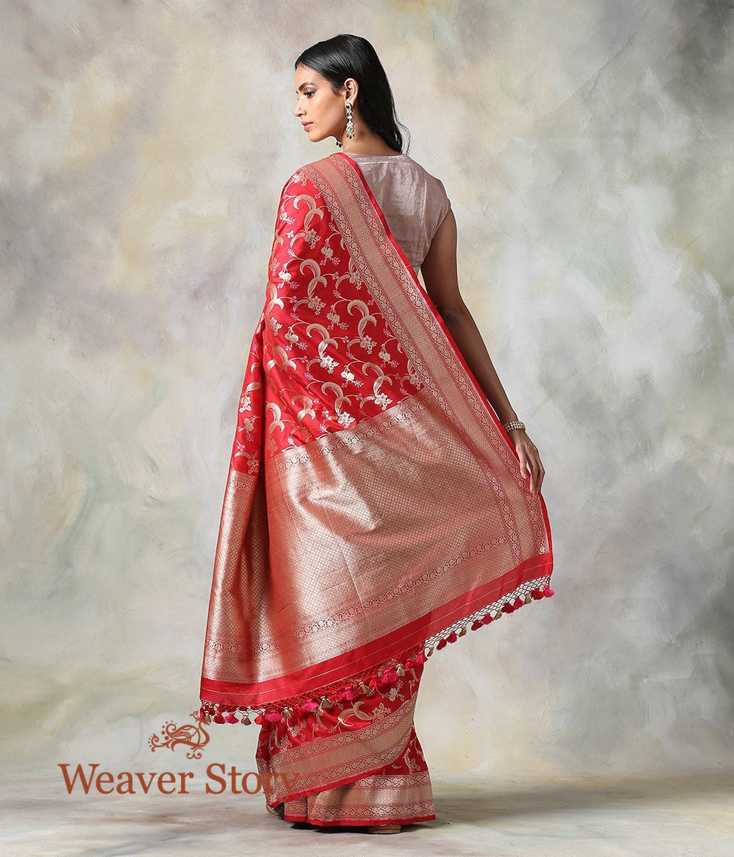 Handwoven_Red_Cutwork_Jangla_Saree_with_Delicate_Meenakari_WeaverStory_03