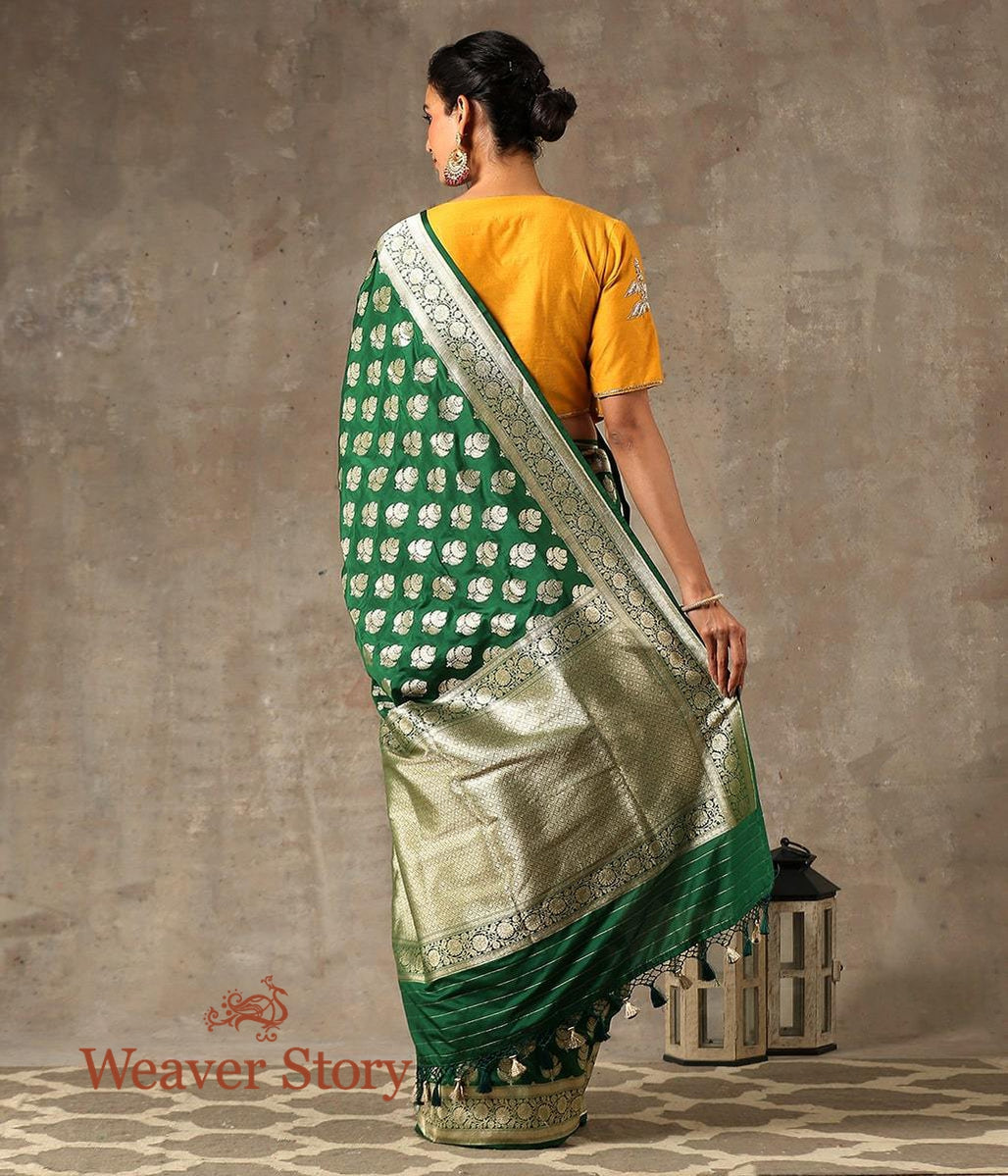 Handwoven_Green_Cutwork_Booti_Saree_WeaverStory_03