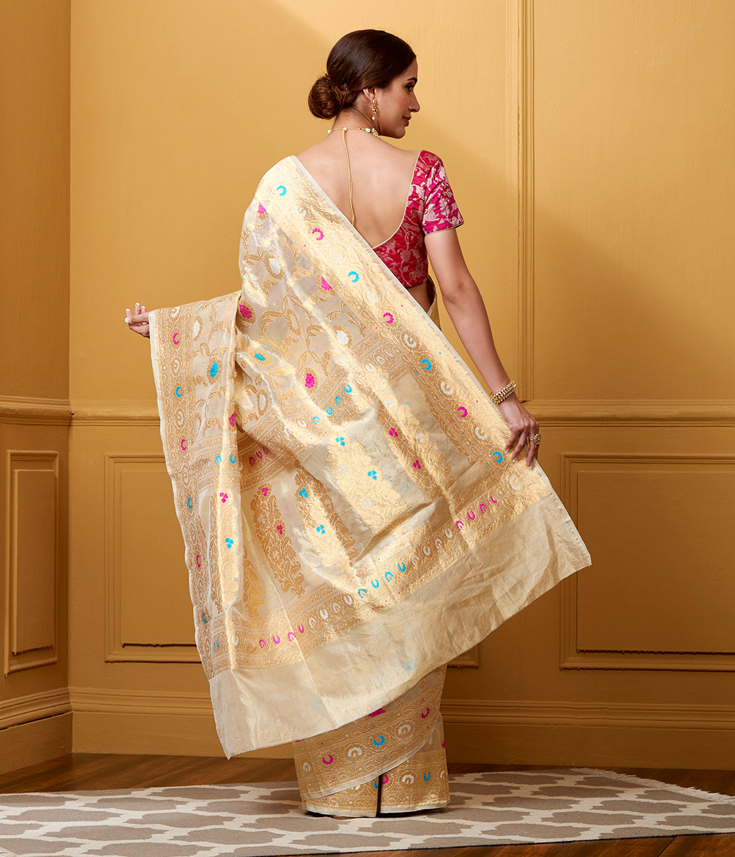 Handwoven_Gold_Tissue_Jangla_Saree_with_Meenakari_Jaal_WeaverStory_03