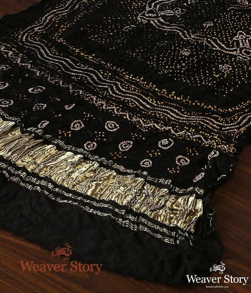 Handwoven_Black_Gajji_Silk_Dupatta_with_Bandhej_WeaverStory_03