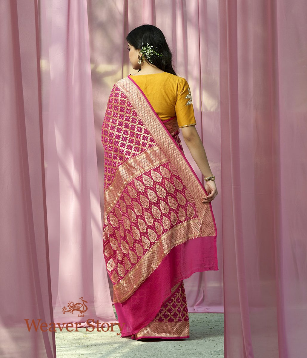 Handwoven_Pink_Banarasi_Bandhej_Saree_WeaverStory_03