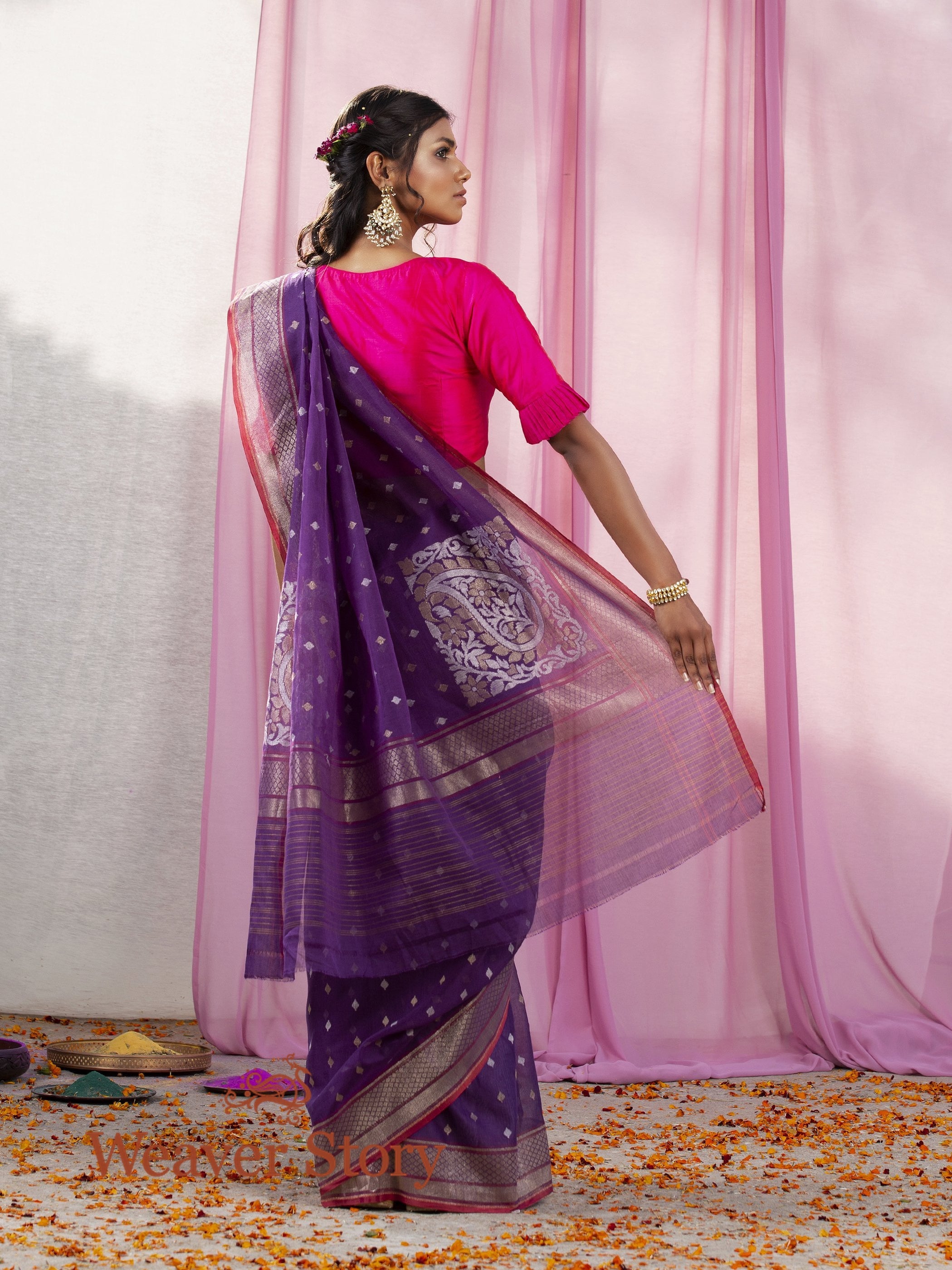 Handwoven_Purple_Cotton_Jamdani_Saree_WeaverStory_03