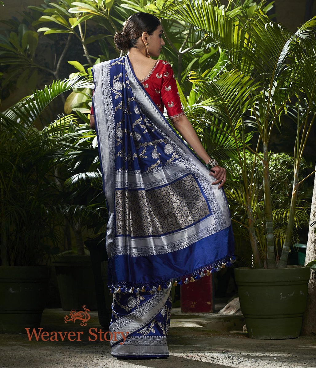 Handwoven_Indigo_Blue_Kadhwa_Jangla_Saree_WeaverStory_03