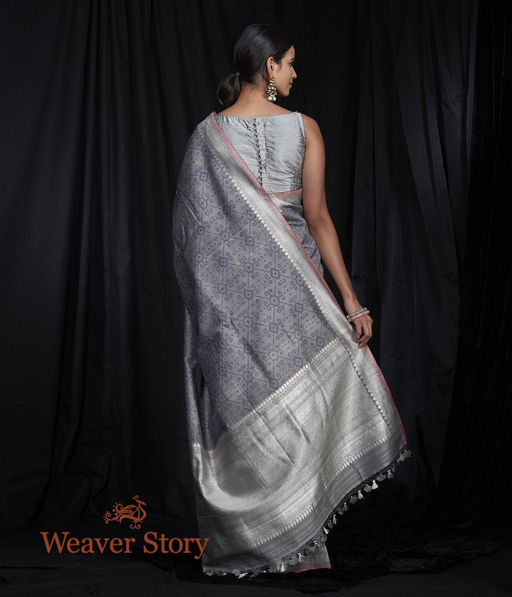 Handloom_Grey_Tusser_Patola_Saree_with_Kadhwa_Border_WeaverStory_03