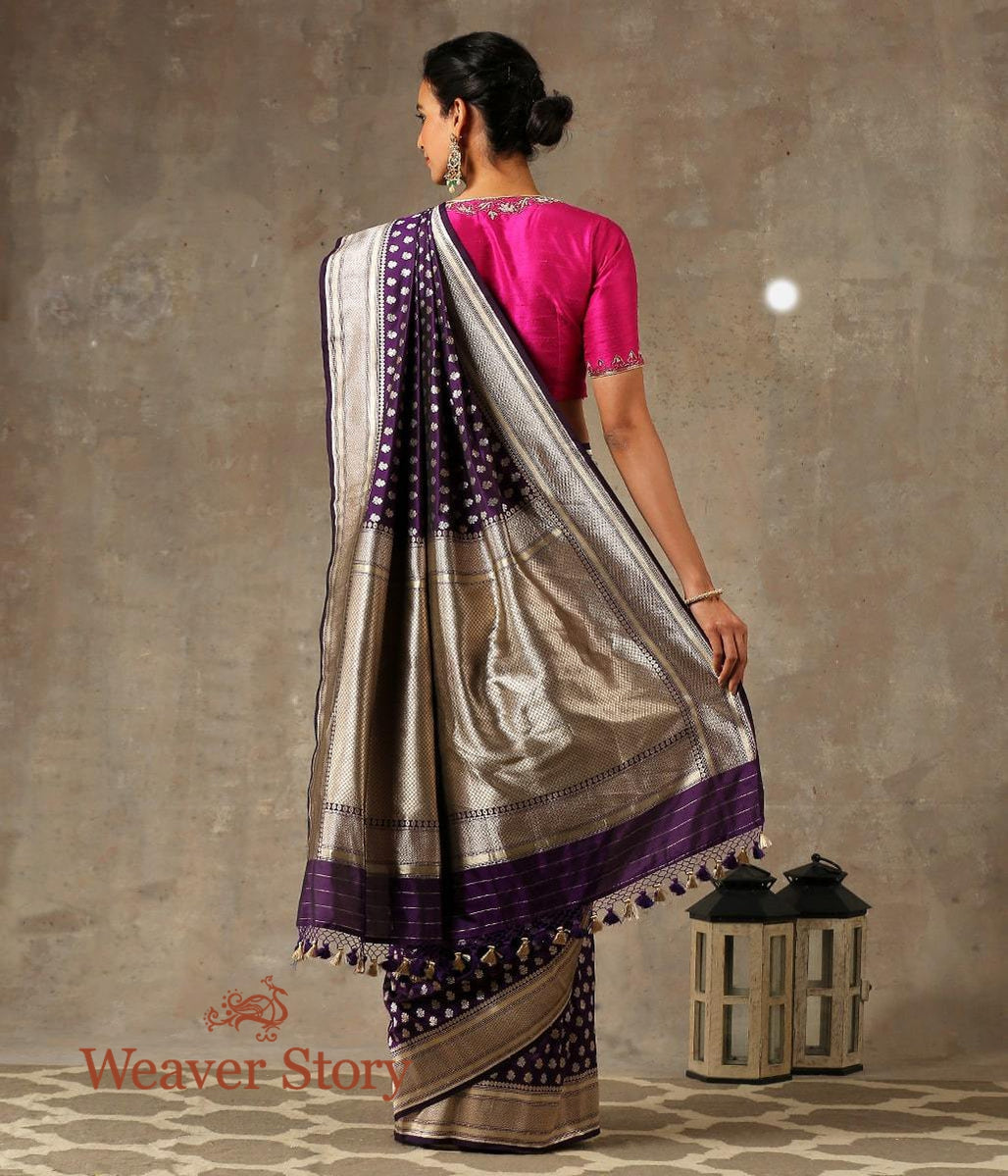 Handwoven_Purple_Banarasi_Katan_Silk_Saree_with_Zari_Booti_WeaverStory_03
