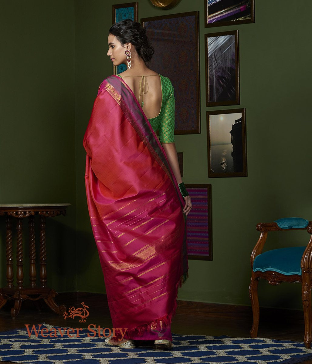 Handloom_Pink_Pin_Stripes_Kanjivaram_Saree_with_Green_Pink_Dual_Tone_Border_WeaverStory_03