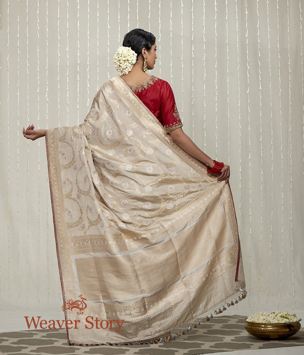 Handwoven_Grey_Sona_Rupa_Kadhwa_Jangla_Saree_WeaverStory_03