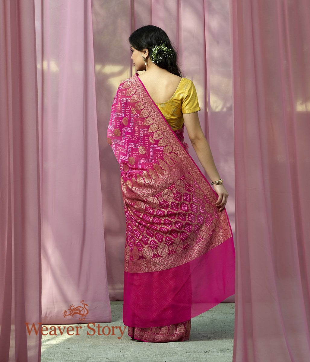 Handwoven_Magenta_Banarasi_Bandhej_Saree_WeaverStory_03
