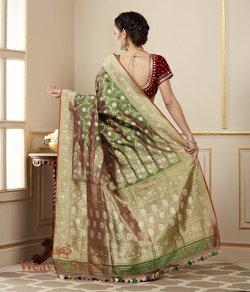Handloom_Green_and_Red_Kadhwa_Banarasi_Jangla_Saree_with_Sona_Rupa_Zari_WeaverStory_03