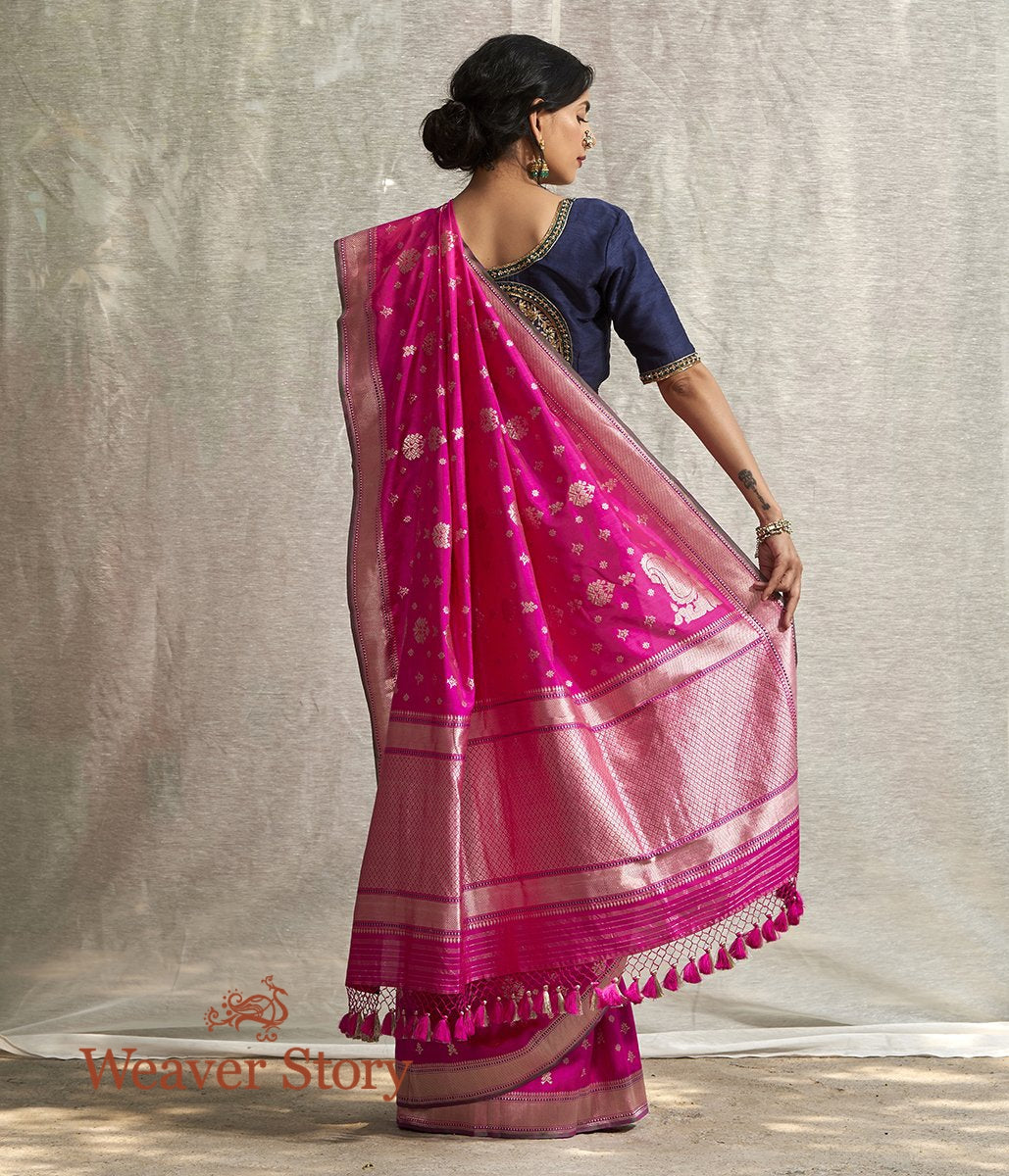 Handloom_Hot_Pink_Ektara_Saree_with_Konia_WeaverStory_03