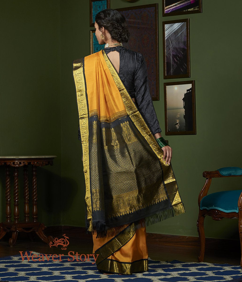 Handloom_Yellow_Kanjivaram_Silk_Saree_with_Black_Border_and_Pallu_WeaverStory_03