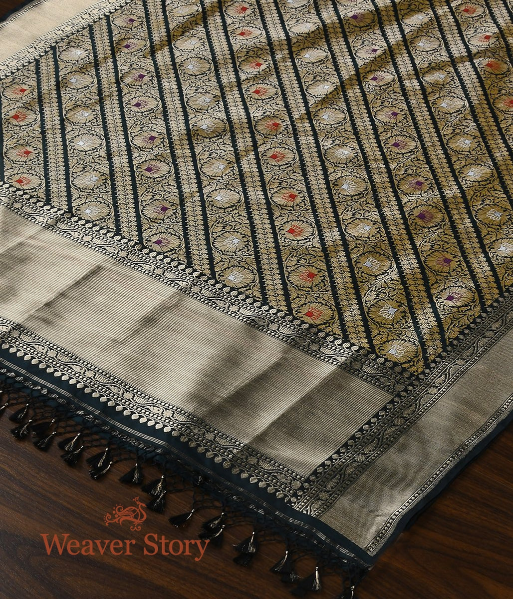 Handloom_Dark_Green_Kimkhab_Dupatta_WeaverStory_03