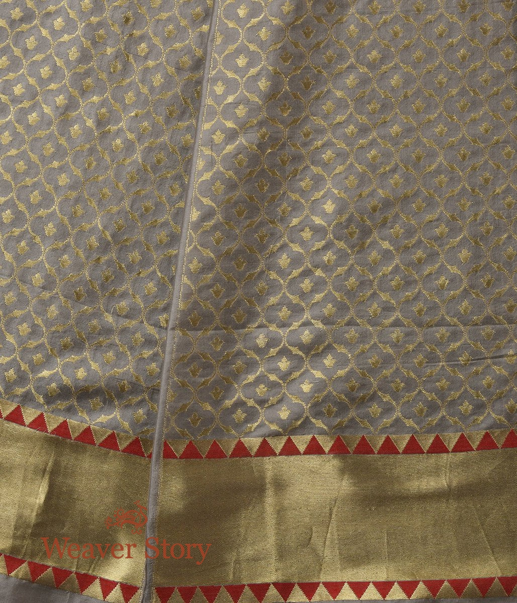 Handloom_Grey_Kalidar_Jaal_Katan_Silk_Banarasi_Lehenga_WeaverStory_03