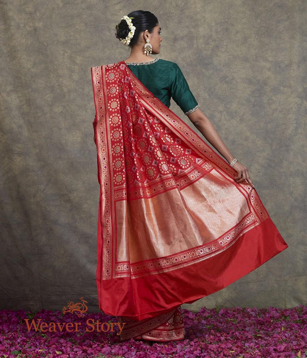 Handwoven_Banarasi_Jangla_in_Red_with_Intricate_Meenakari_WeaverStory_03