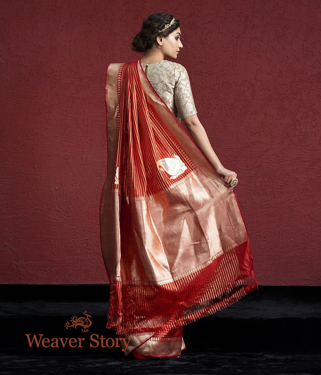Handloom_Red_Kora_Silk_Banarasi_Saree_with_Ambi_Border_WeaverStory_03