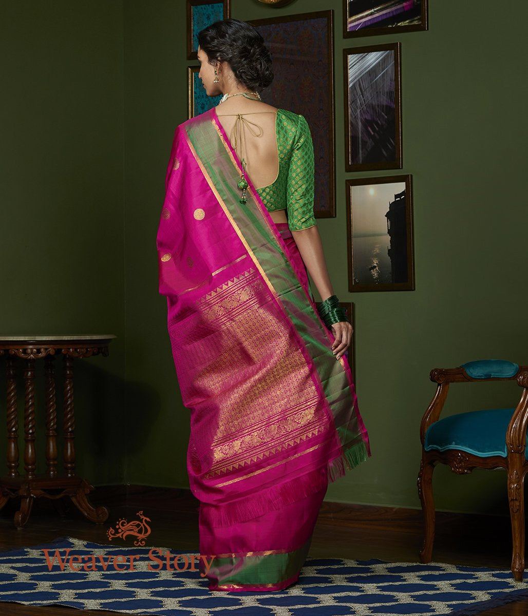 Handwoven_Pink_Kanjivaram_Silk_Saree_with_Zari_Booti_and_Green_Border_WeaverStory_03