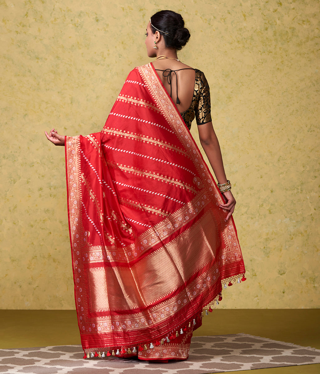 Handwoven_Red_Aada_Jangla_with_Gold_and_Silver_Zari_WeaverStory_03