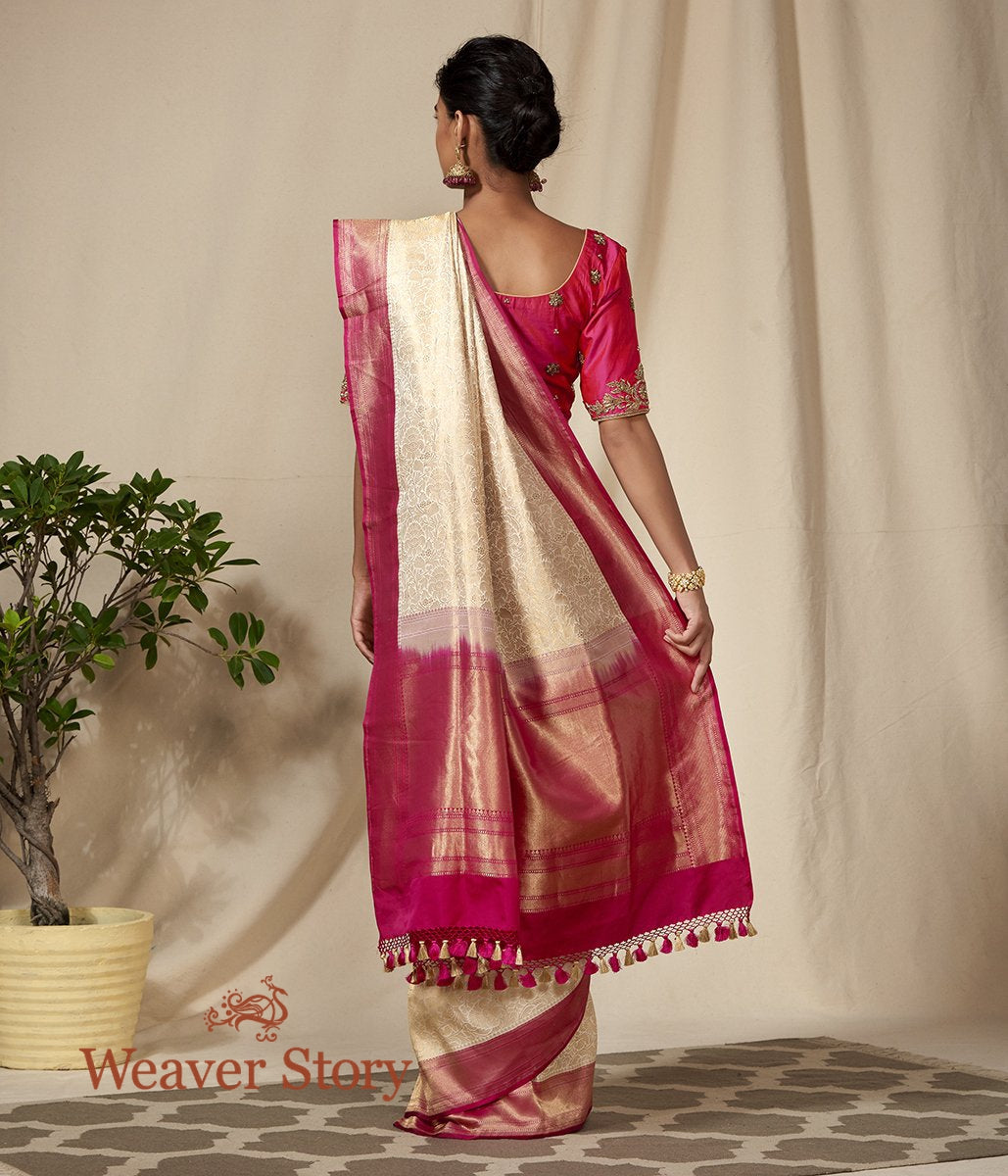Handloom_OffWhite_and_Pink_Zari_Kimkhab_Banarasi_Saree_WeaverStory_03