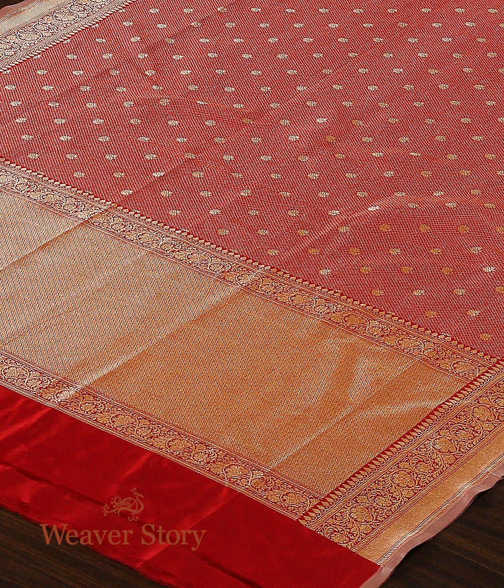 Handloom_Red_Banarasi_Dupatta_with_Tanchoi_woven_in_Zari_WeaverStory_03