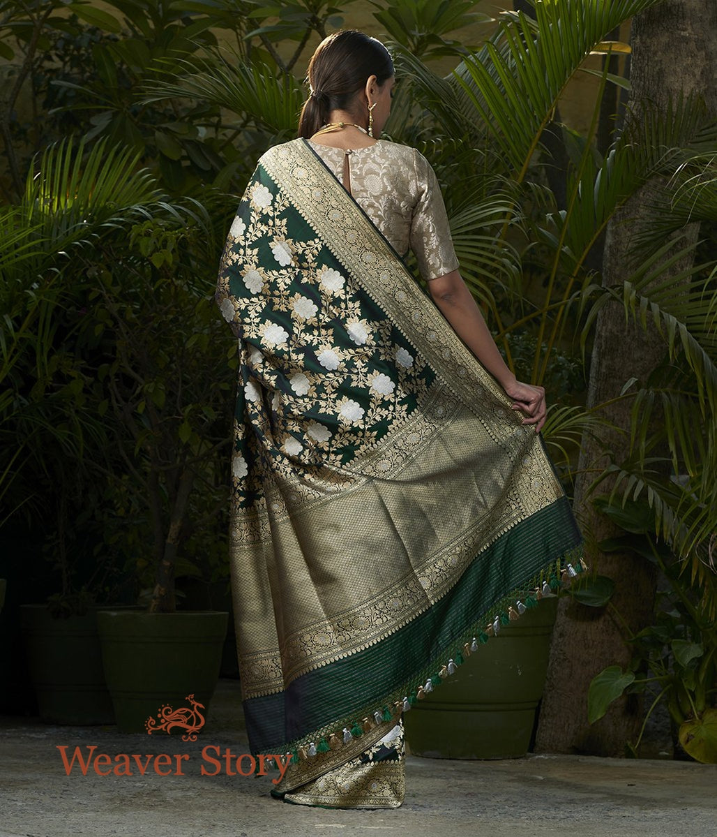 Handwoven_Green_Angoor_Jangla_Saree_WeaverStory_03