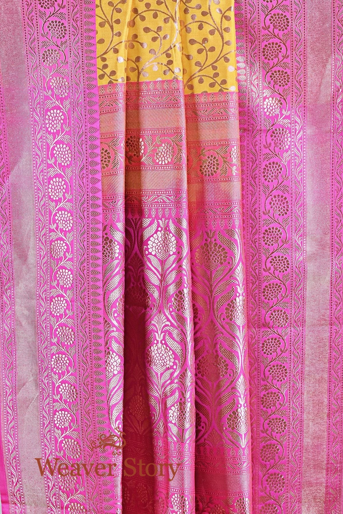 Yellow_and_Pink_Banarasi_Katan_Silk_Handloom_Saree_WeaverStory_03