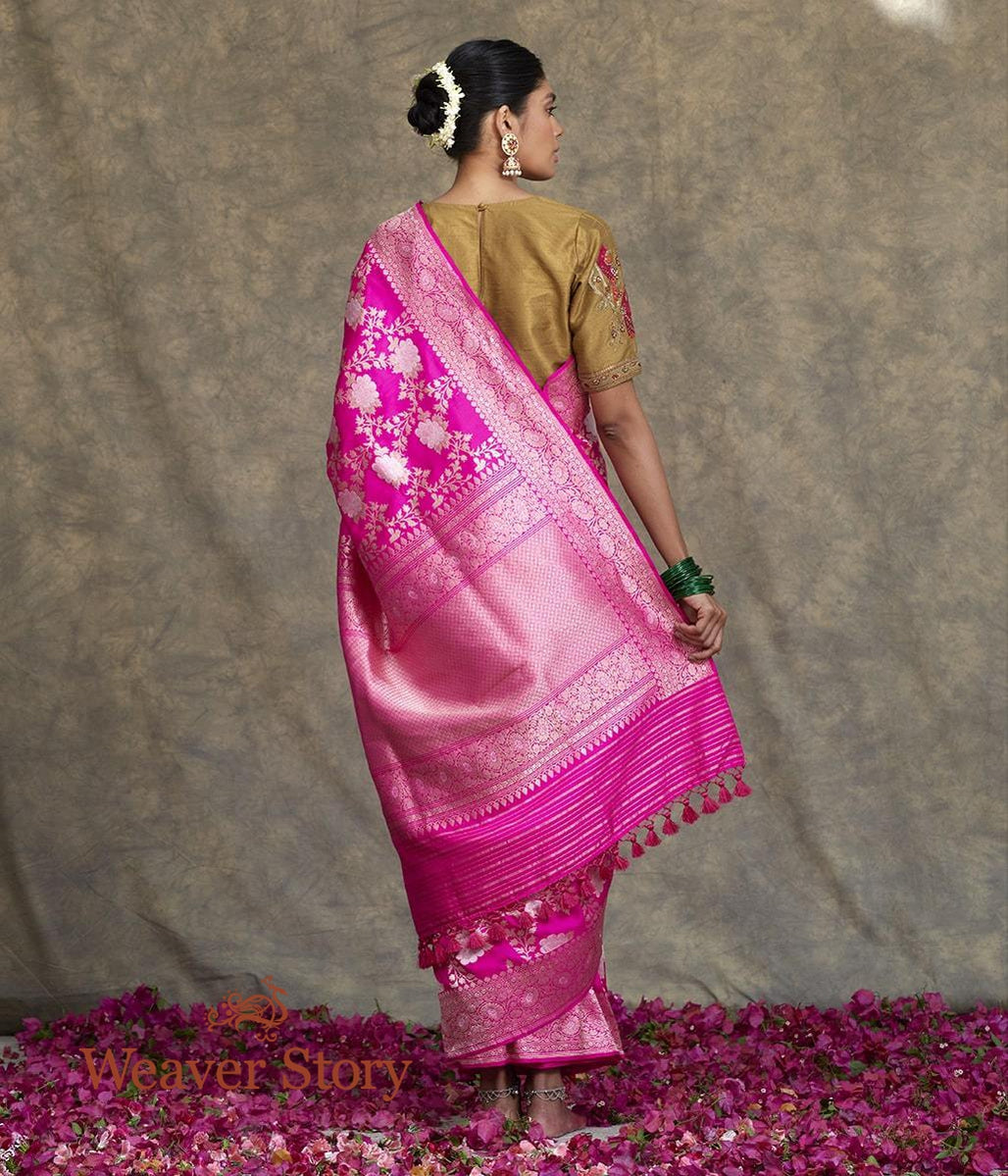 Handwoven_Pink_Angoor_Jangla_Saree_WeaverStory_03