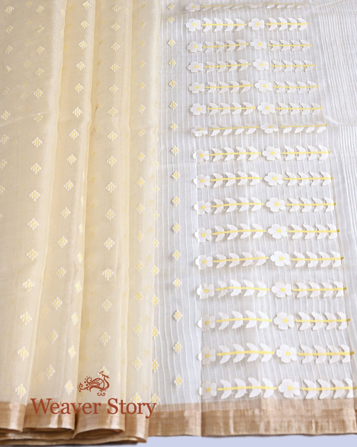 Handwoven_Lemon_Yellow_Silk_Muslin_Jamdani_Saree_with_White_Booti_WeaverStory_03