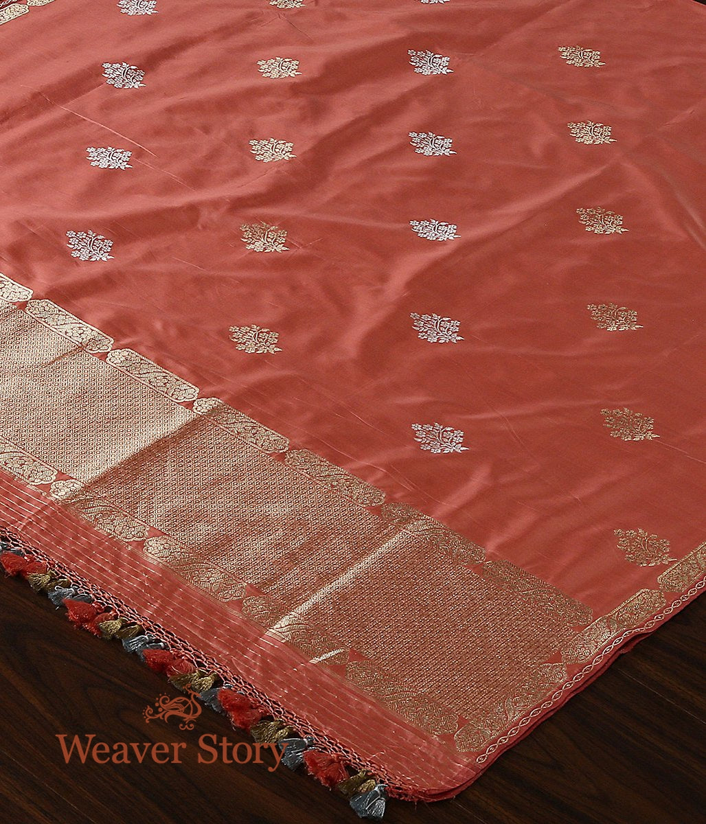 Handloom_Peach_Kadhwa_Booti_Dupatta_with_Small_Border_WeaverStory_03
