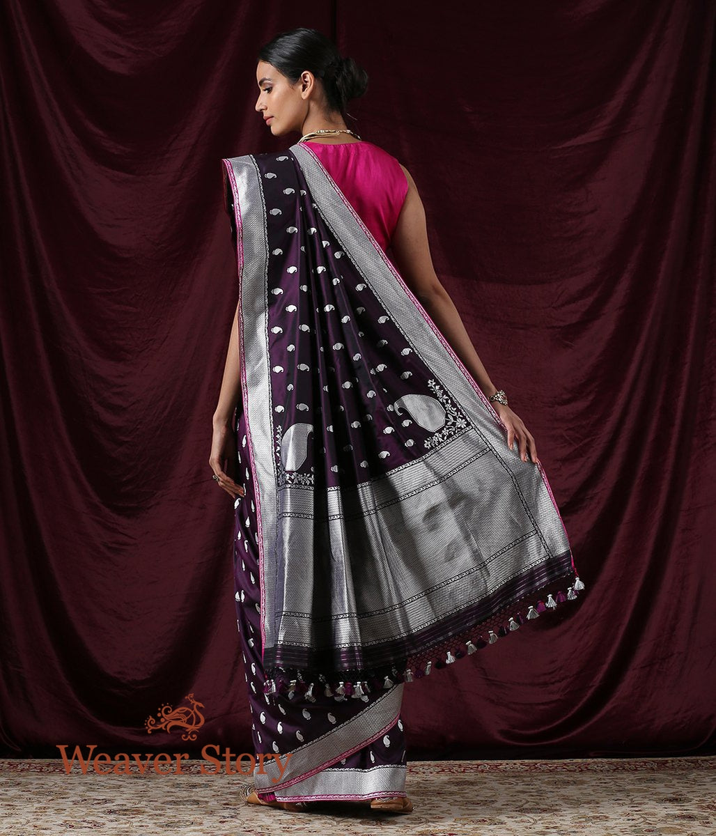 Handloom_Dark_Purple_Kadhwa_Paisley_Booti_Saree_with_Konia_WeaverStory_03