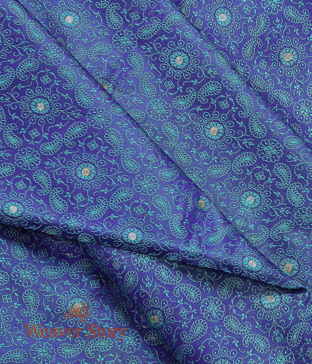 Handloom_Tanchoi_Zari_Booti_Than_Fabric_WeaverStory_03