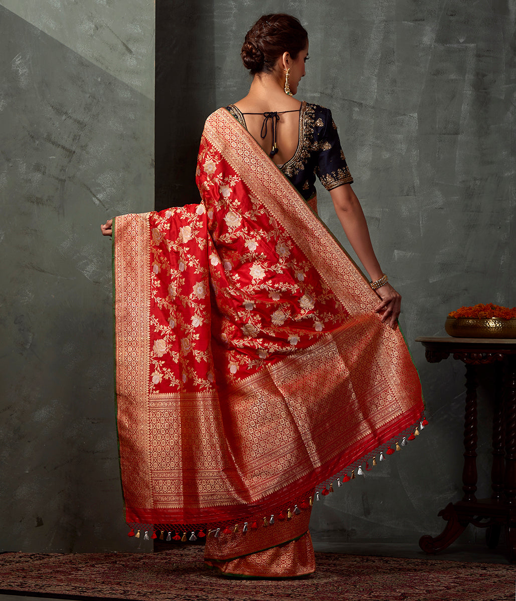 Handwoven_Red_Kadhwa_Jangla_Saree_WeaverStory_03